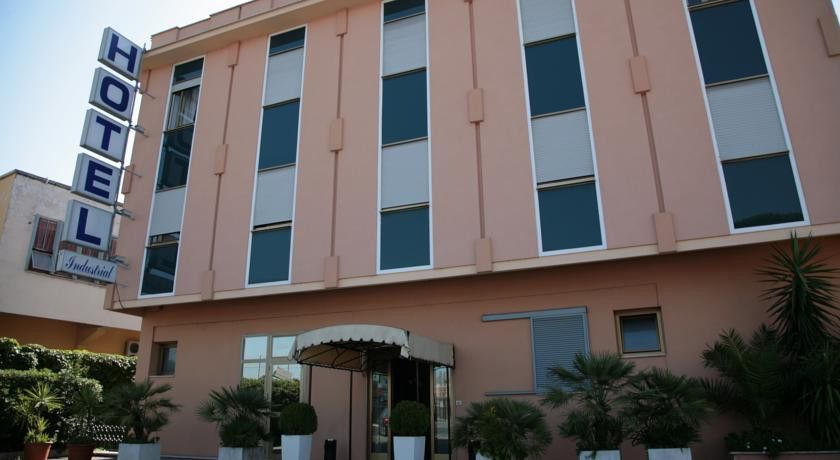 Hotel Industrial Roma Eksteriør bilde